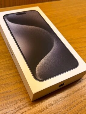 iPhone 15 Pro Max BOX ONLY